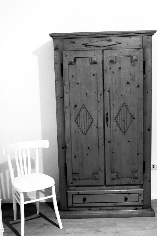 La Casetta Ferrara B&B Exterior foto